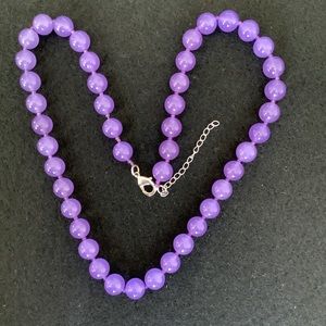 NEW purple jade bead necklace.